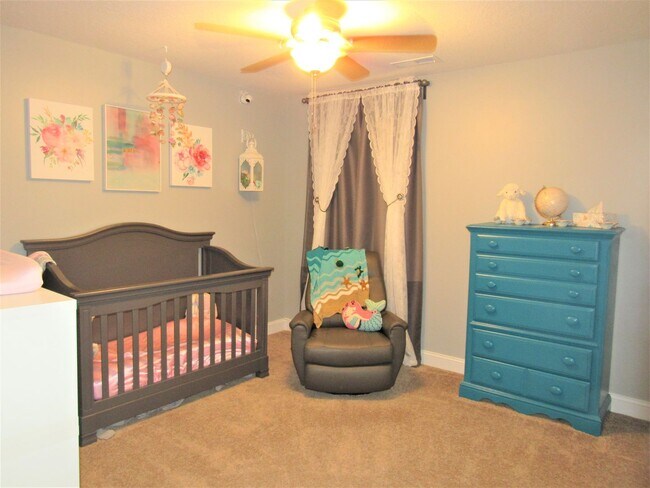 Building Photo - 4 Bedroom 2.5 Bath Onslow Bay