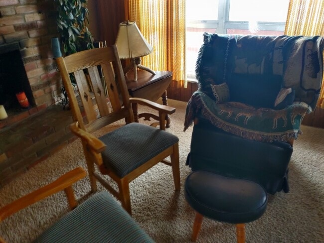 Building Photo - 20 Orcutt Dr