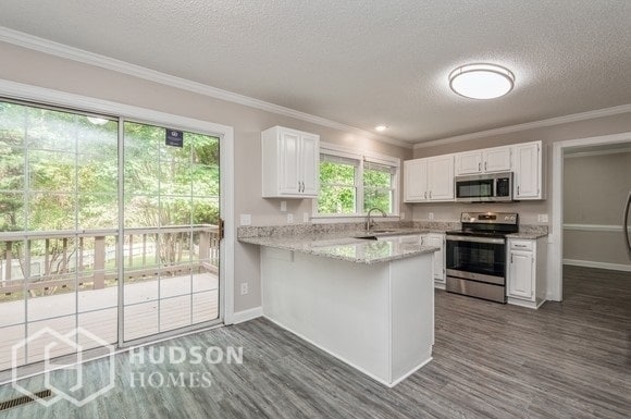 Building Photo - SELF TOUR NOW! - 1819 Tanfield Dr, Matthew...