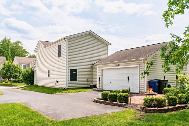 Building Photo - 4105 Sweet Shadow Ave