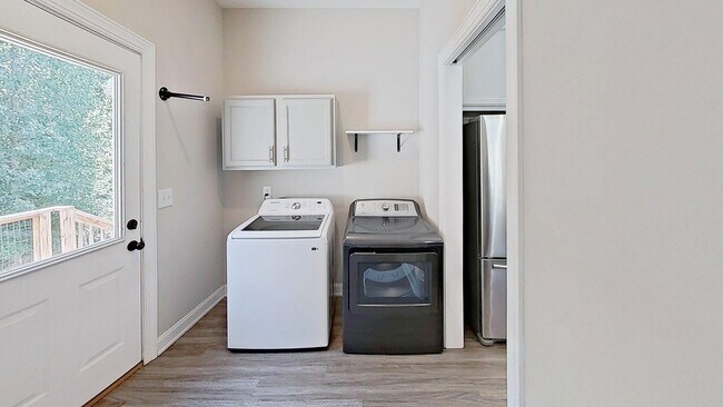 Building Photo - 119 Ashley Wds Ct