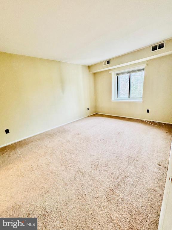 Building Photo - 20 Dougherty Blvd