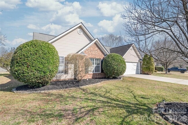 Building Photo - 1020 Cranston Crossing Pl