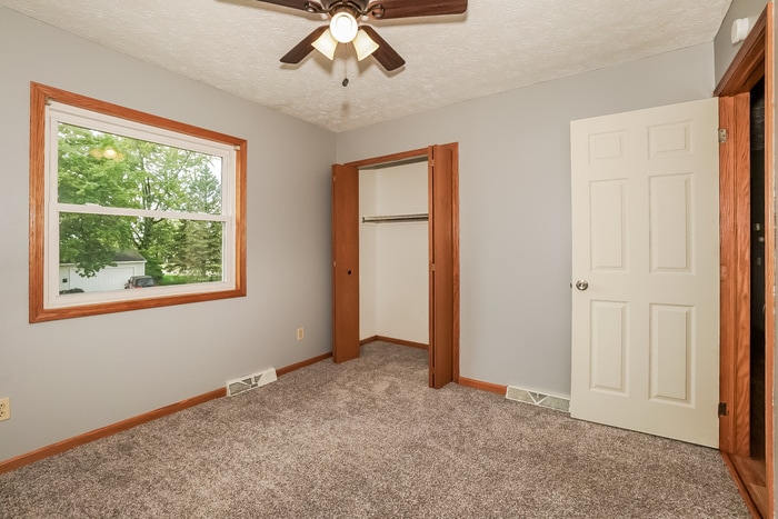 Building Photo - 371 Shenandoah Blvd