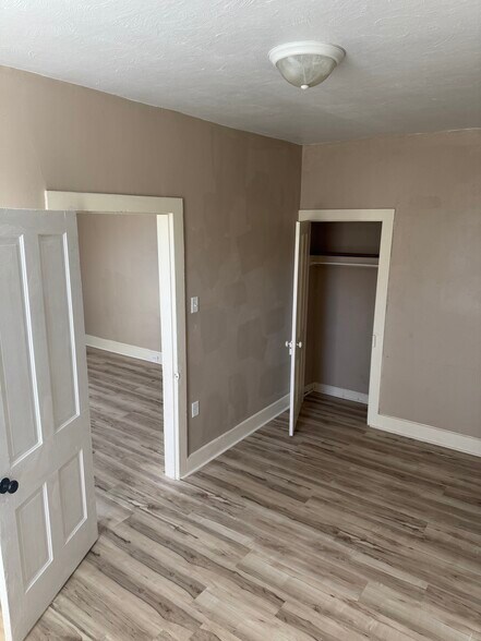 Building Photo - 1832 Franklin Ave