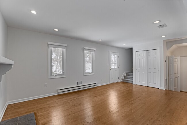 Building Photo - 8 Somerset Hills Village