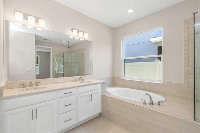 Building Photo - 2676 Leafwing Ct