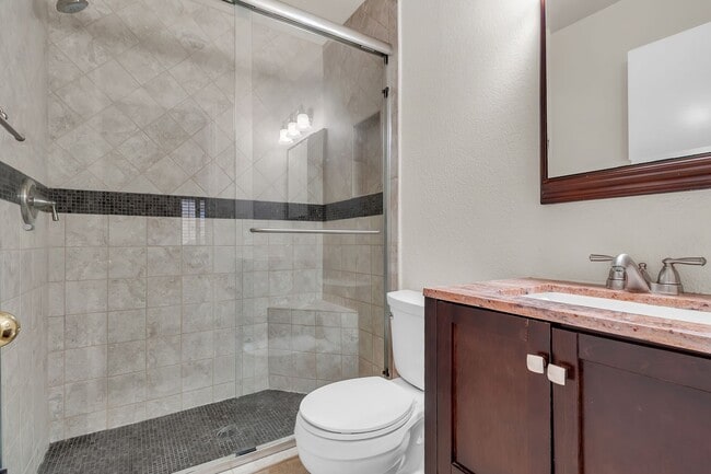 Building Photo - 21166 Gladiolos Way