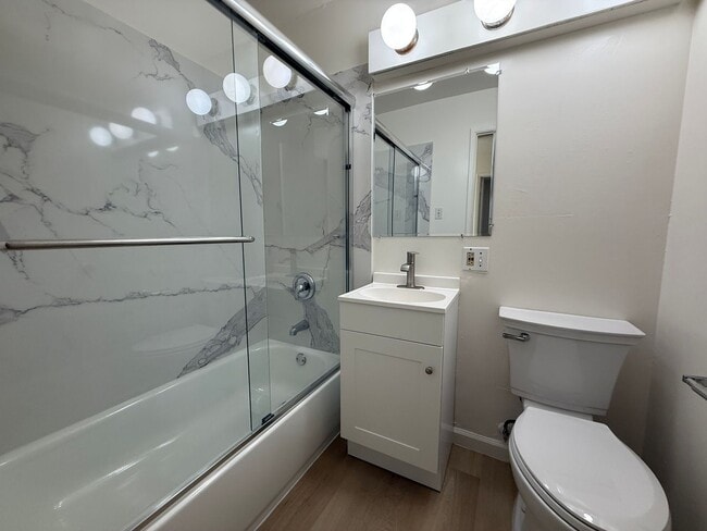 Building Photo - Remodeled Duplex in Central Sunnyvale Loca...