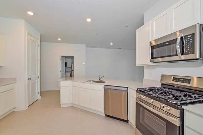 Building Photo - Two Homes in One - Multigenerational Living