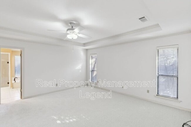 Building Photo - 6505 Copper Creek Dr