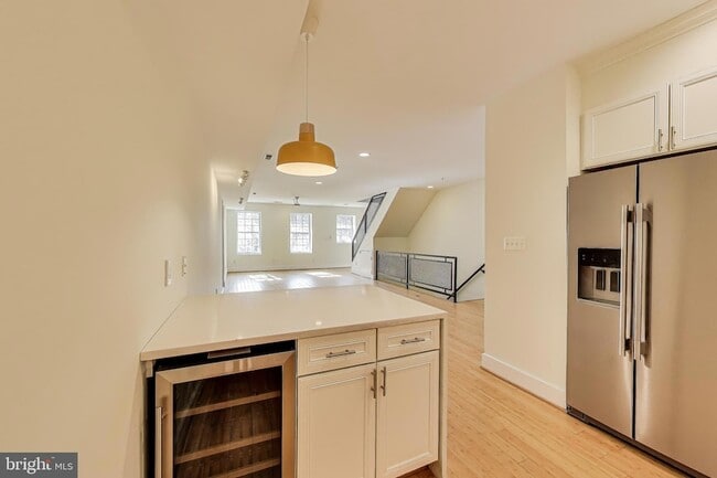 Building Photo - 1129 Columbia Rd NW