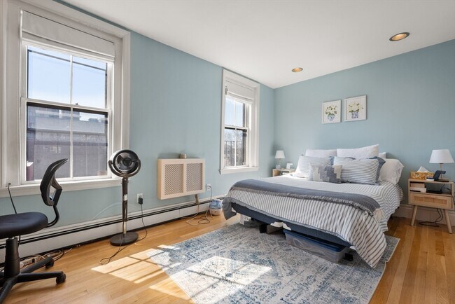 Building Photo - 44 Chandler St