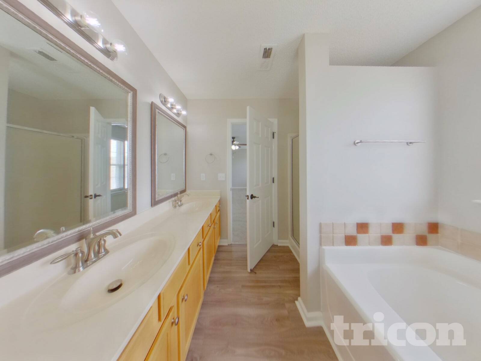 Building Photo - 3010 Thistlewood Cir