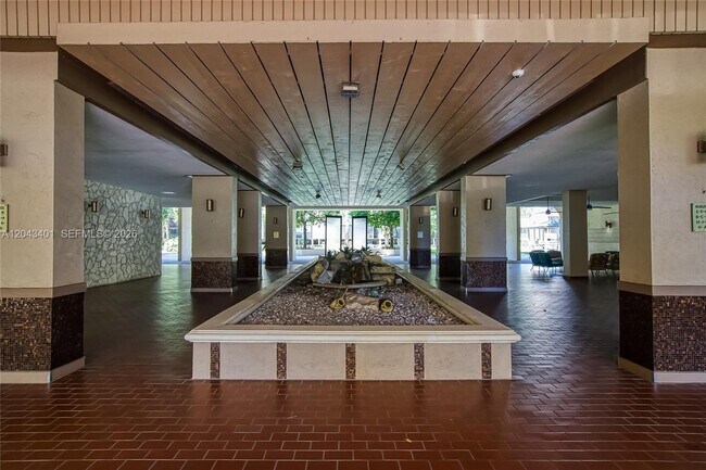 Building Photo - 2808 N 46th Ave