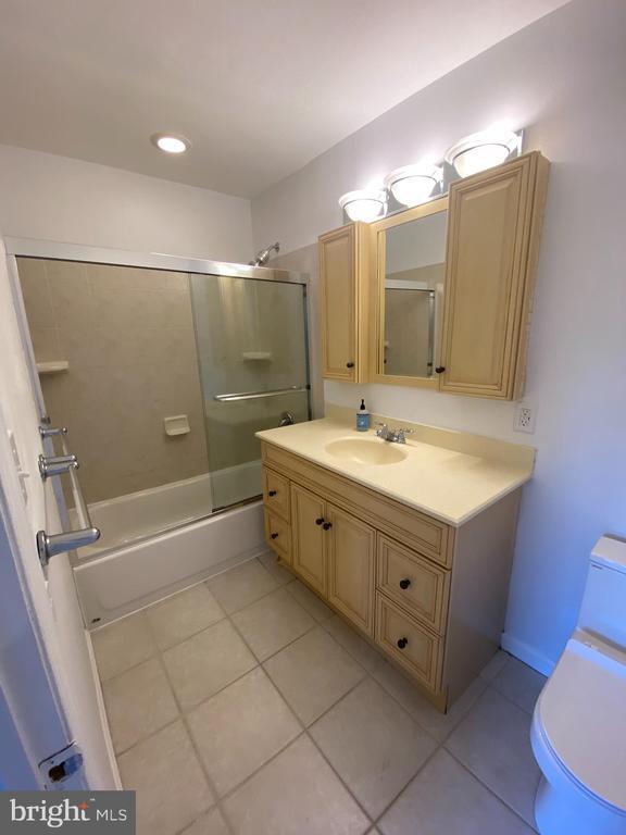 Building Photo - 3116 Cedar Grove Dr