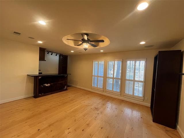 Building Photo - 525 Bent Wood Ln