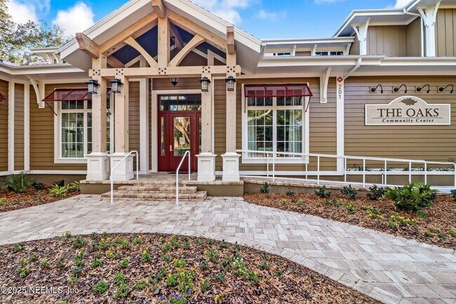 Building Photo - 426 Beachside Pl