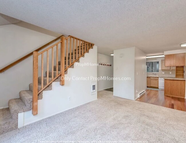 Primary Photo - Mtn Park Oasis: Two Bedroom Townhome in La...