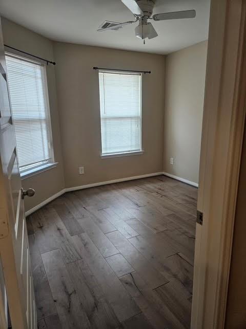 Building Photo - 24407 Lakecrest Town Dr