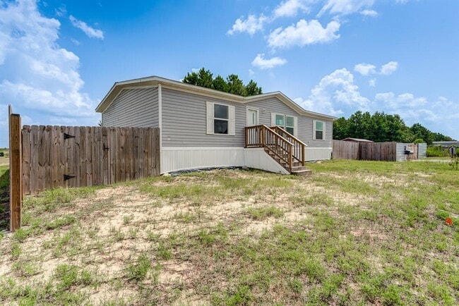 Building Photo - 5055 County Rd 3540