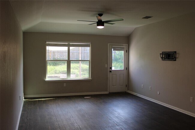 Building Photo - 12217 Riprap Dr