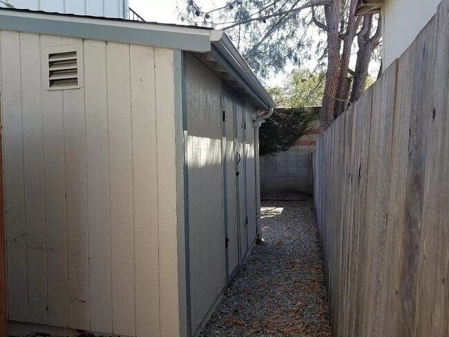 Building Photo - OPEN HOUSE  Sunday, May 18th, 12-12:45 PM ...