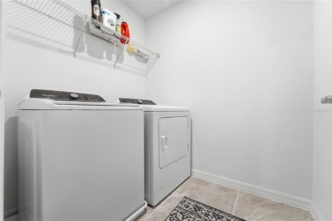 Building Photo - 11304 Blue Bay Dr