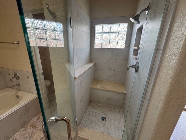 Building Photo - Foothills 2-Story in Vista Del Mundo!