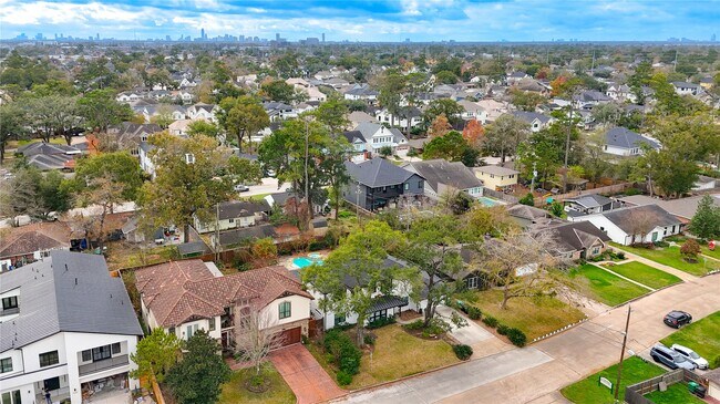 Building Photo - 1215 Bethlehem St