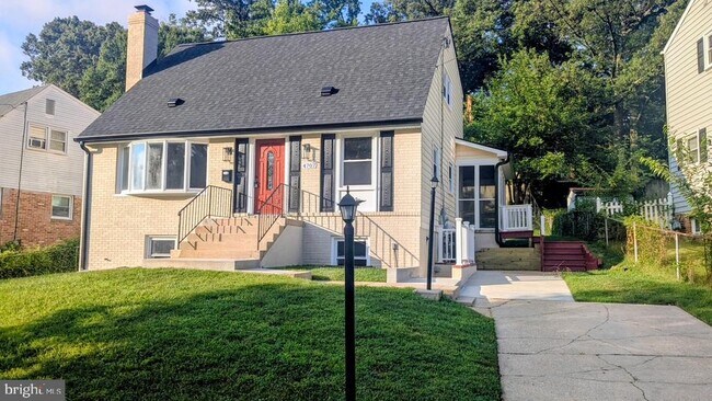 Building Photo - 4707 Mangum Rd