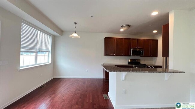 Building Photo - 5367 Jutland Rd
