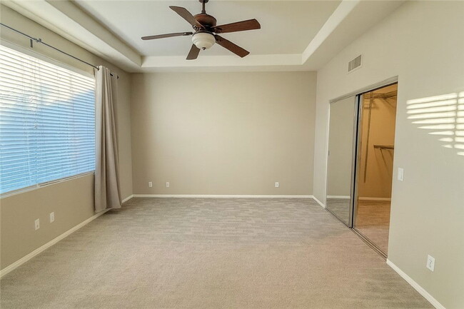 Building Photo - 17 Fecamp