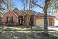 Building Photo - 20868 Bentwood Oaks Dr