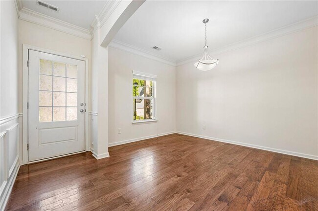 Building Photo - 4467 Water Mill Dr