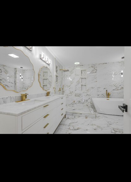 Building Photo - 2421 Airport Dr