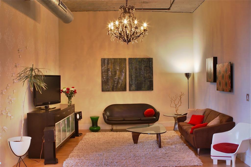 Living Room Area - 4100 Forest Park Ave