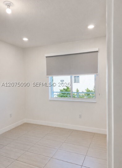 Building Photo - 6416 NW 102nd Ct