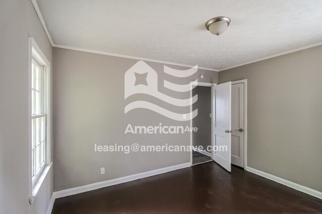 Building Photo - 3247 Marlies Cir