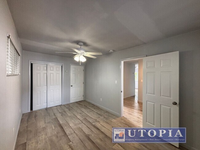 Building Photo - Cozy 2 bedroom, 1 bathroom cottage with a ...