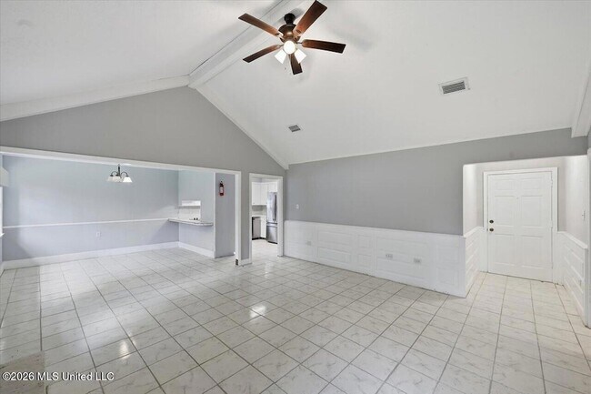 Building Photo - 225 Walnut Ridge St