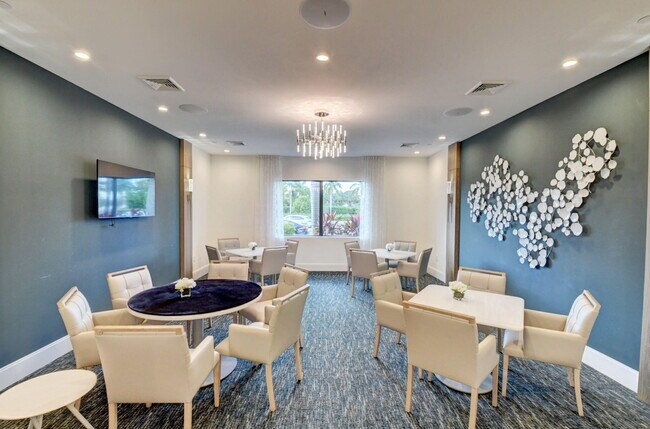 Building Photo - 14481 Highland Center Way