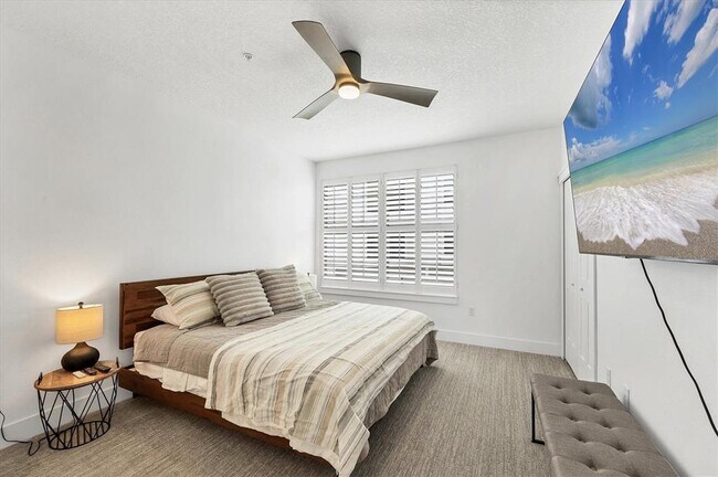 Building Photo - 8234 Harborside Cir