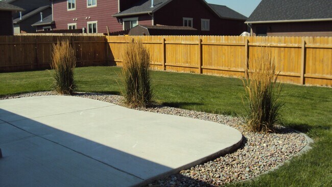 Building Photo - 3274 Arbor Dr.