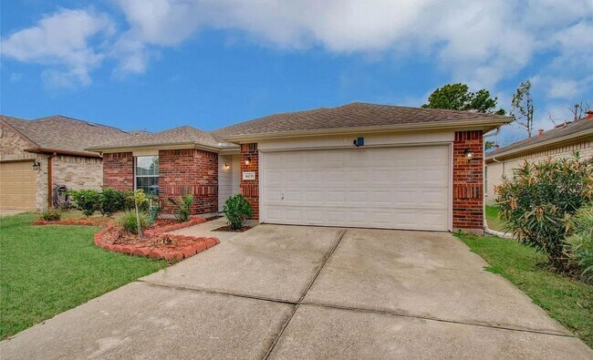 Building Photo - 18135 Flower Grove Ct