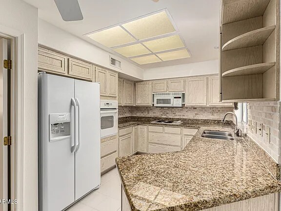 Building Photo - 21602 N 149th Dr