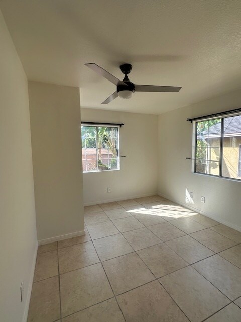 Building Photo - 3333 Pepper Ave