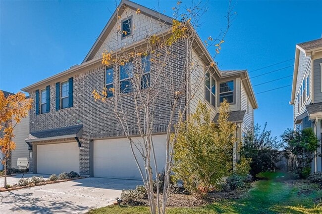 Building Photo - 2523 Terrace Point Dr