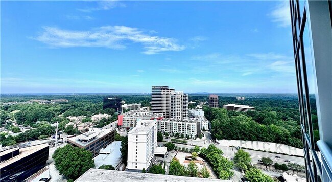 Building Photo - 3338 Peachtree Rd NE