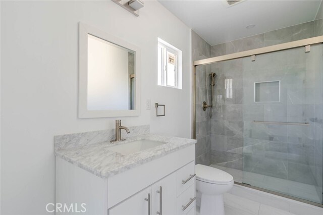 Building Photo - 14713 Sylvan St